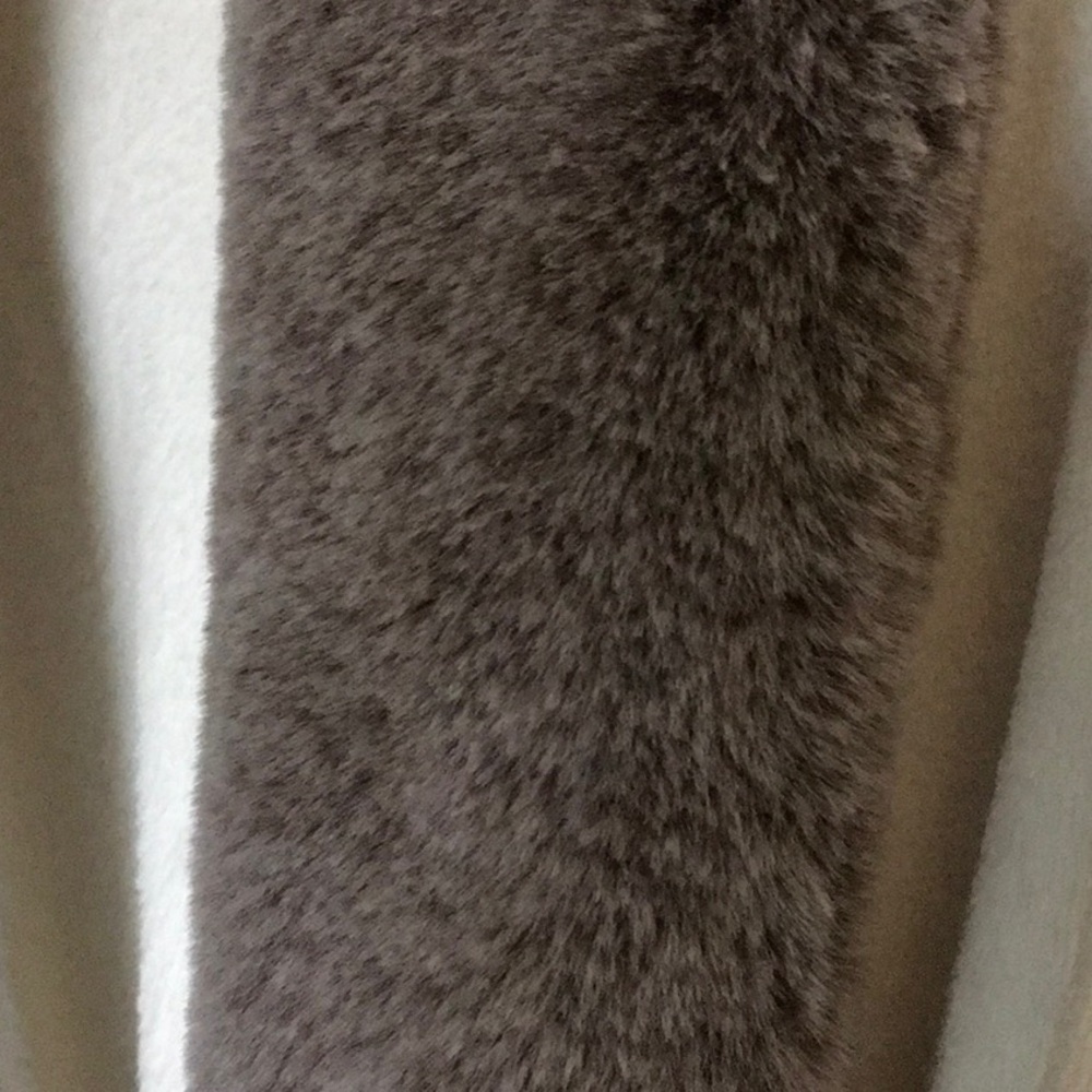 Plush Long Robe, OS - Picture 4 of 7